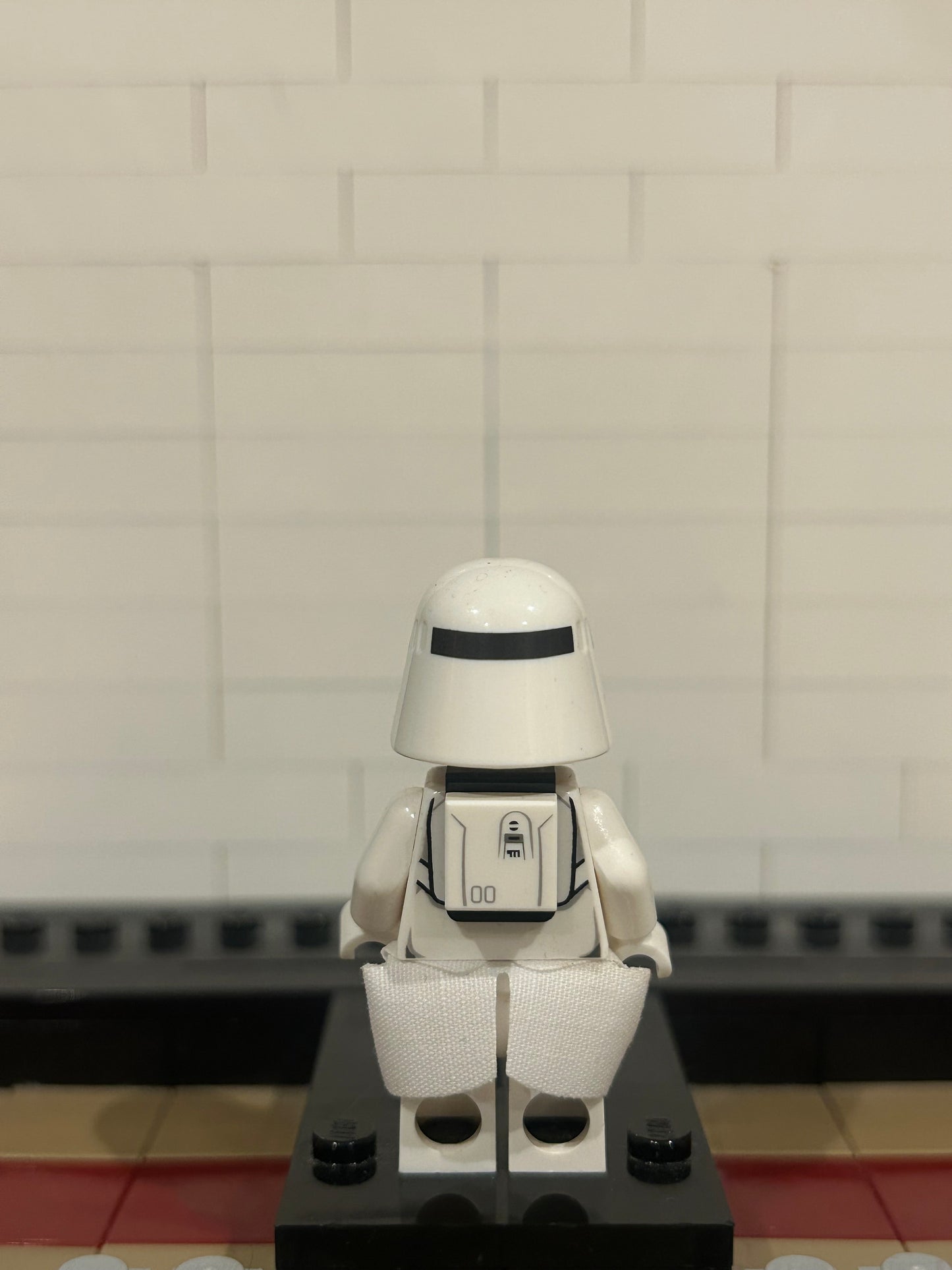 LEGO first order snow trooper (With all accessories)