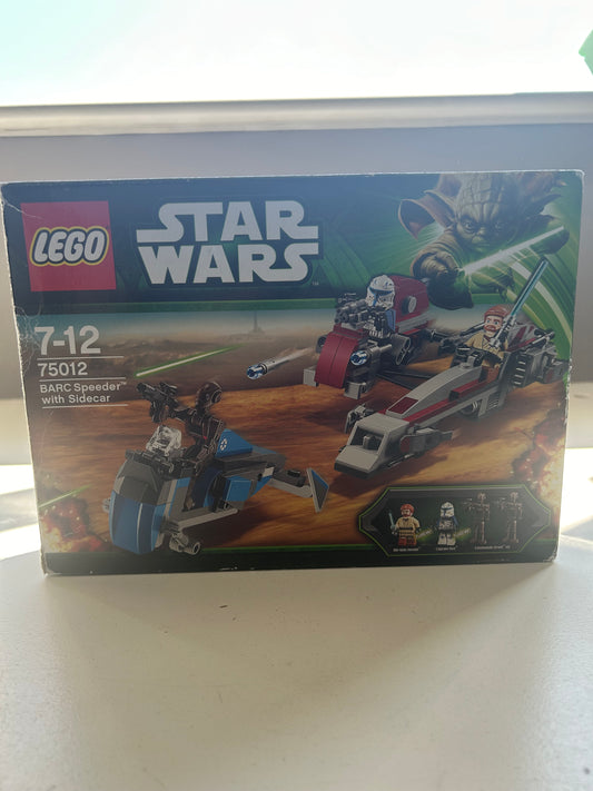 LEGO Barc speeder with spider car 75012 with captain rex!