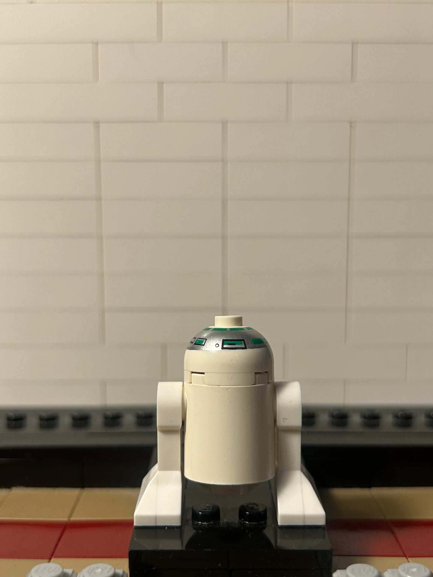 LEGO R2-R7